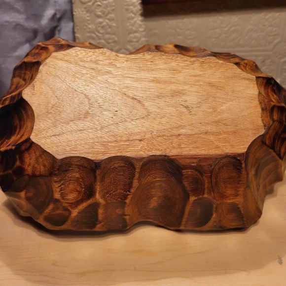Beautiful Wood Basket! Unique and lovely- Artisan Hand Crafted - Picture 7 of 7